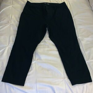 Like new Old Navy High Waisted Straight Legged Pants, size 18